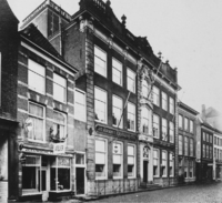 Grand Hotel Verseput 1925 Middelburg.PNG