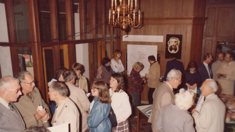 Bestand:Interieur De Abdij jaren 80.PNG