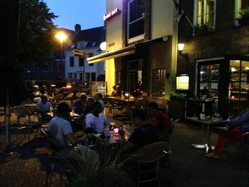 Bestand:Terras Desafinado 06072013.jpg