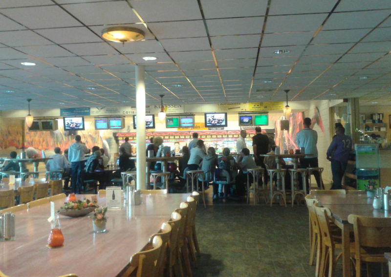 Bestand:Zicht op de Bowlingbaan.PNG