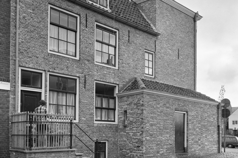 Bestand:Zijgevel Kaai.PNG