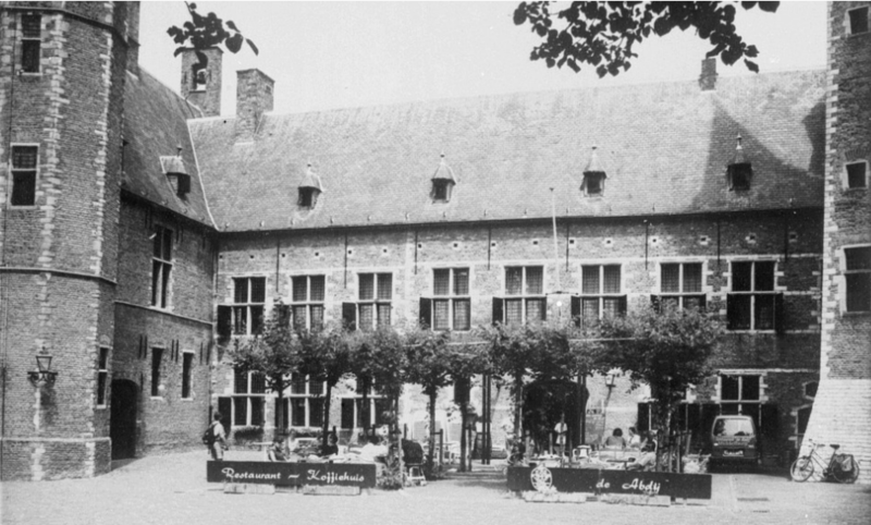 Bestand:De Abdij 1994.PNG