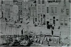 Dam zuidzijde, ca. 1870.JPG