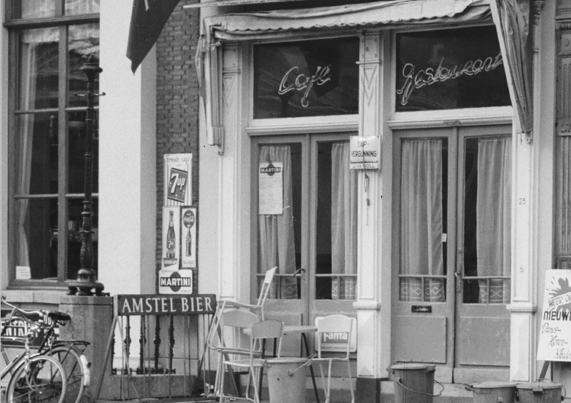 Bestand:De Beurs 1962 ingezoomd.PNG